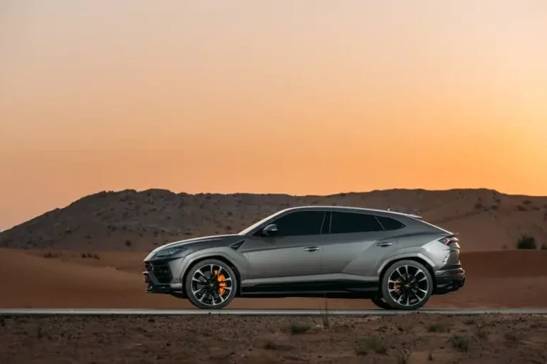 Rent Lamborghini Urus 2022 in Dubai