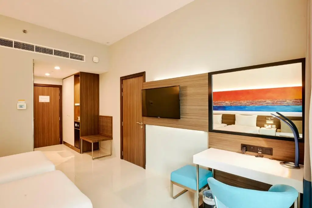 Double Room – includes 20% off Food & Beverage (excluding in-room dinning)