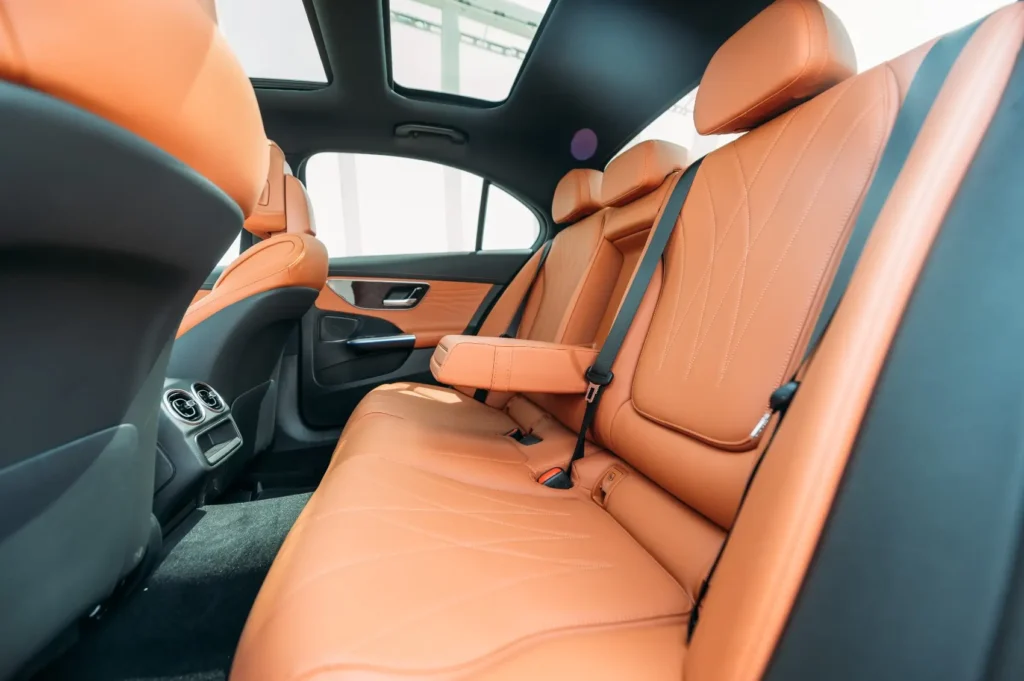 اجاره مرسدس بنز C200 2023